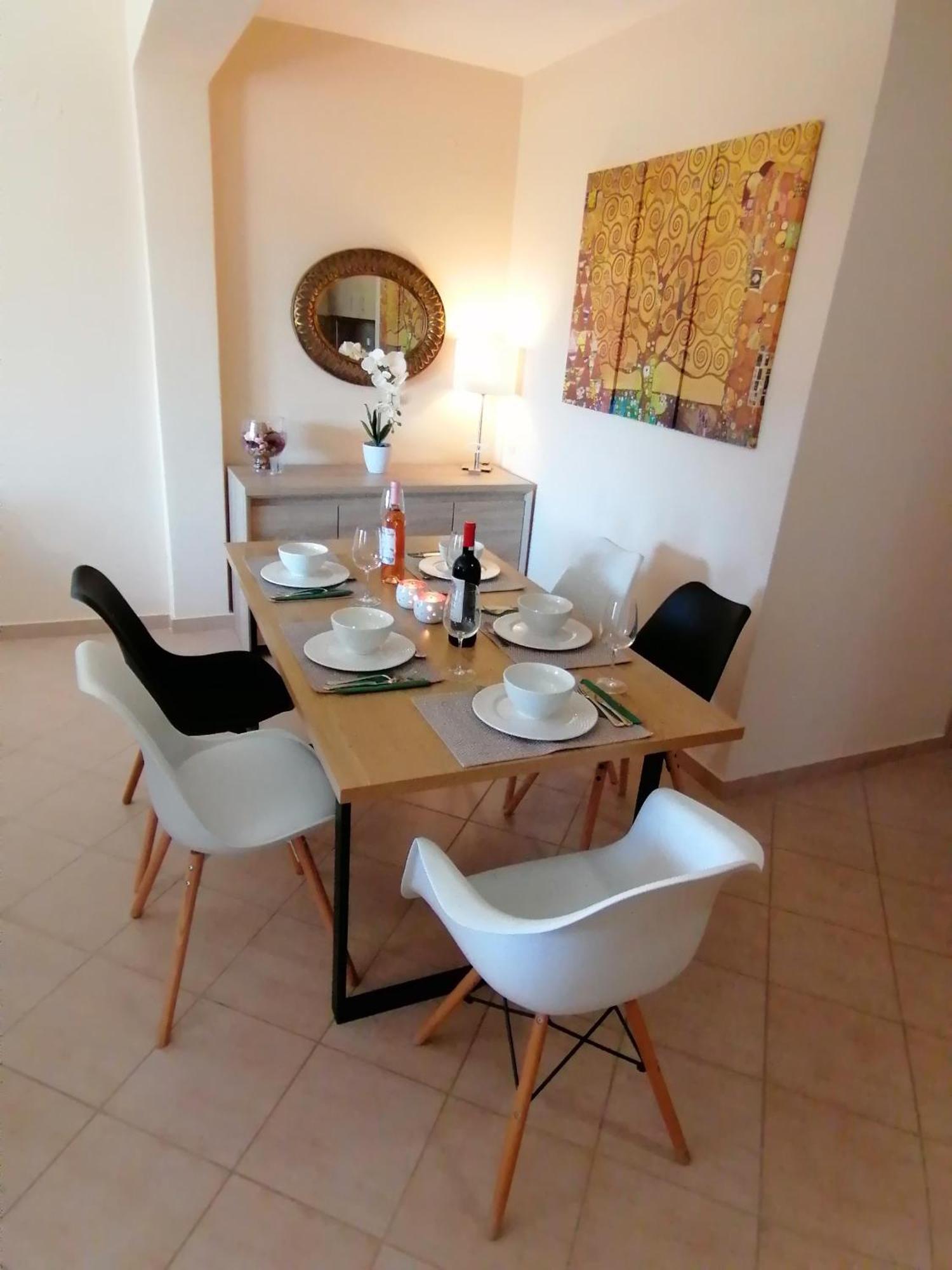 Bella Casa Lägenhet Néa Péramos Exteriör bild