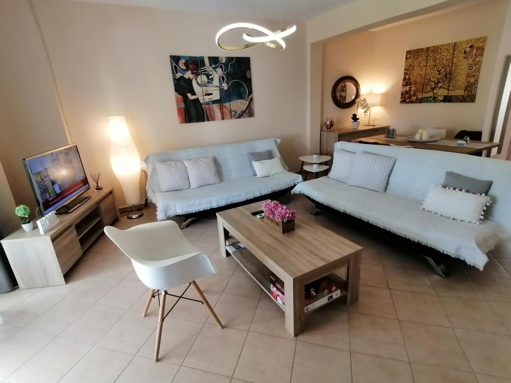 Bella Casa Lägenhet Néa Péramos Exteriör bild